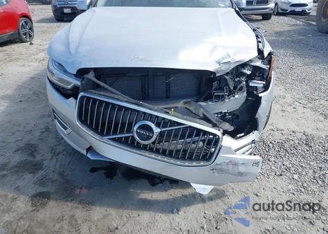 2020 Volvo Xc60 T5 Inscription from USA, damaged, VIN YV4102DL3L1525862